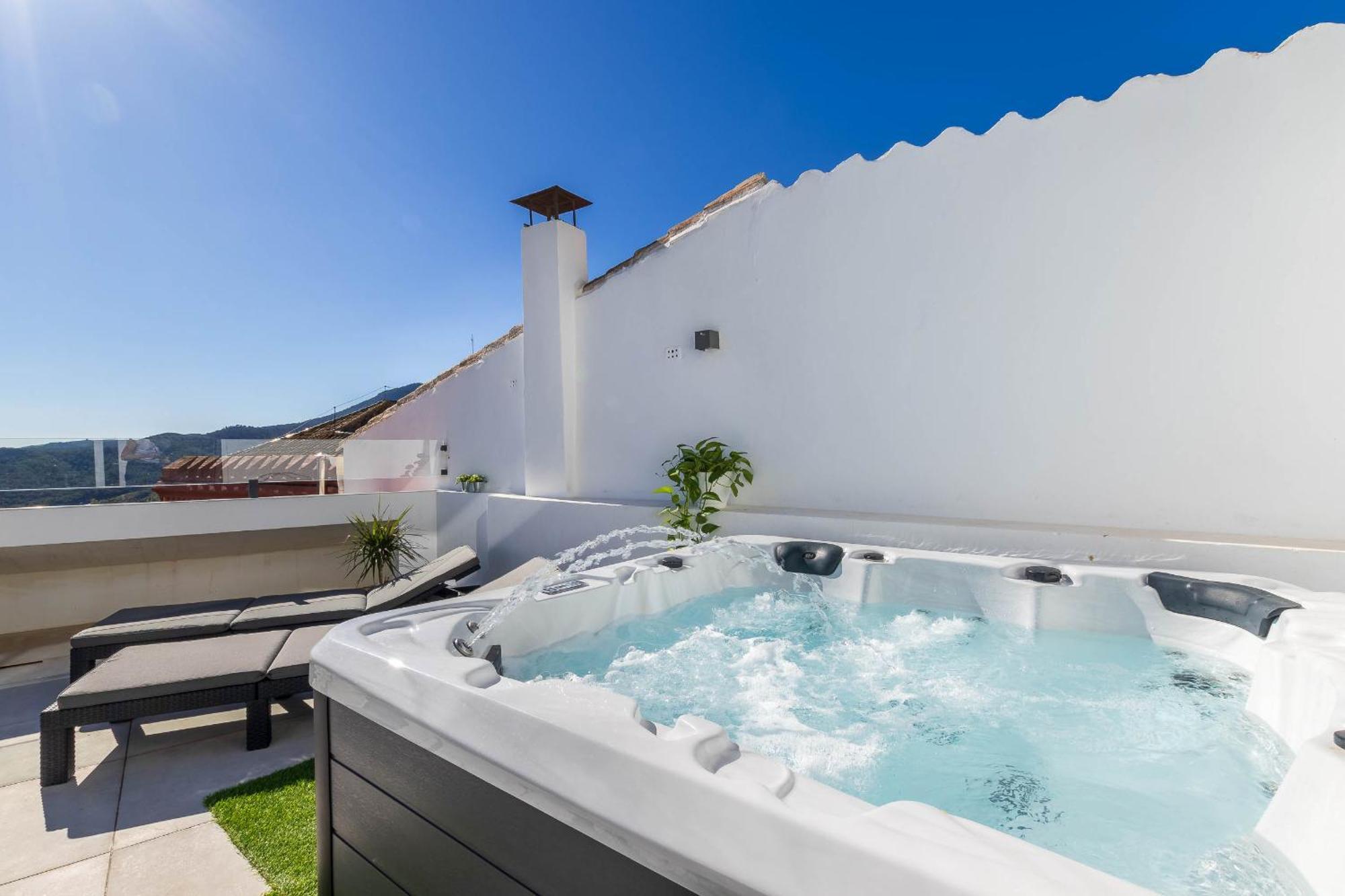 Caminito Rey & Banderas Spa Relax Карратрака Экстерьер фото