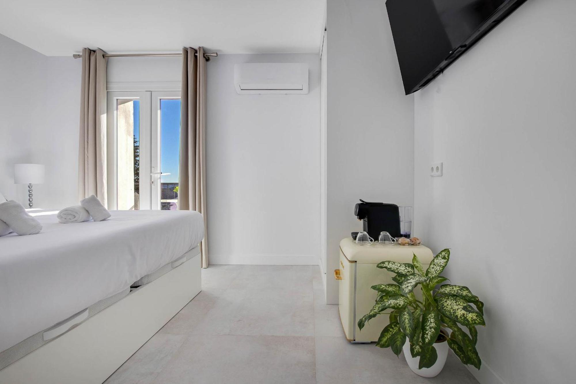 Caminito Rey & Banderas Spa Relax Карратрака Экстерьер фото
