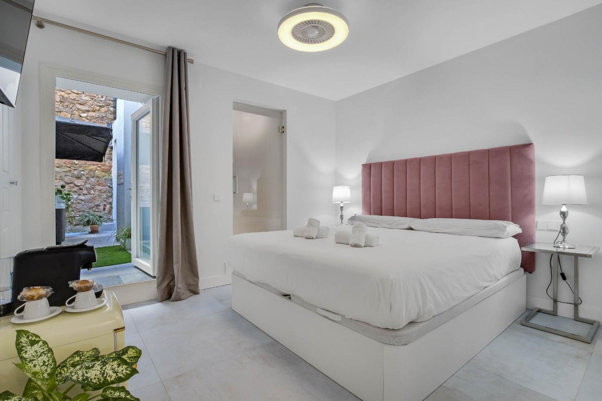 Caminito Rey & Banderas Spa Relax Карратрака Экстерьер фото