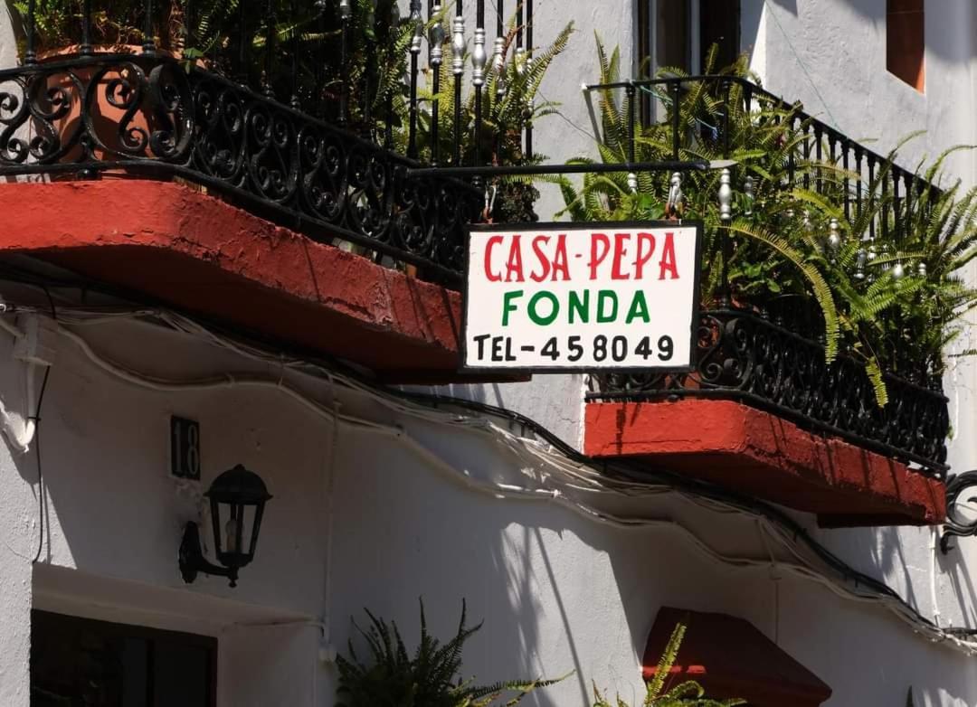 Caminito Rey & Banderas Spa Relax Карратрака Экстерьер фото