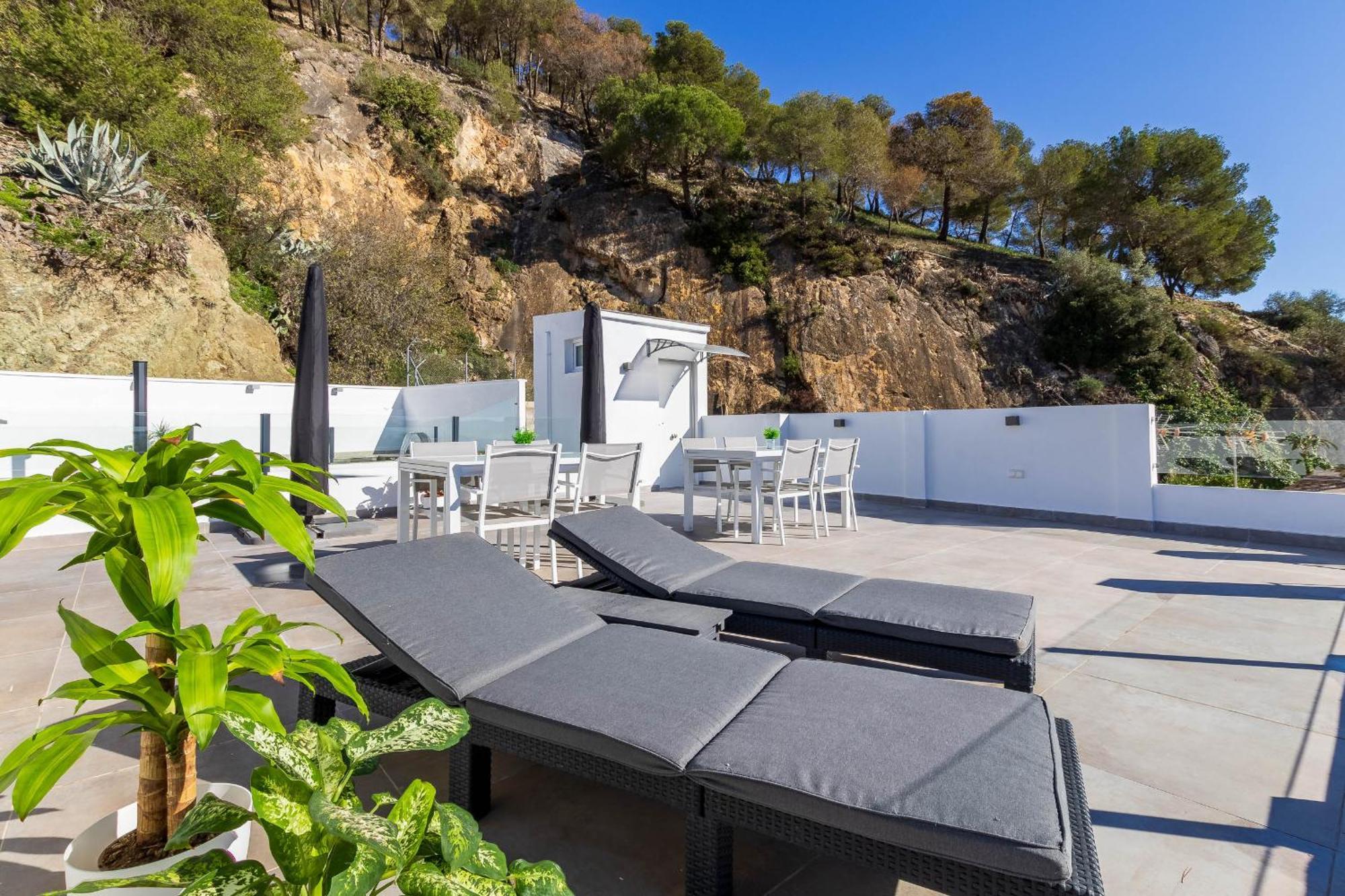 Caminito Rey & Banderas Spa Relax Карратрака Экстерьер фото